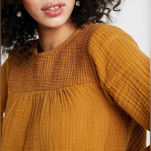 Madewell Tops - Madewell • Smocked Swing Top Size L